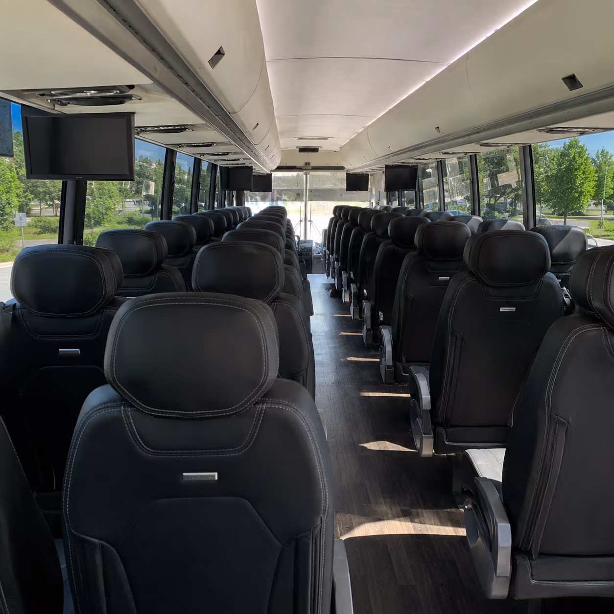easily book transportation for your next airport transfer 4