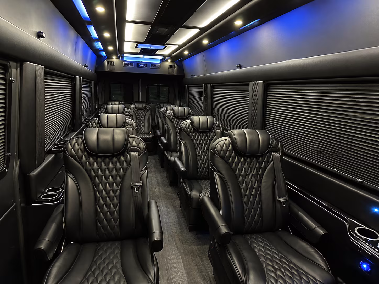 easily book transportation for your next bachelor or bachelorette party 2