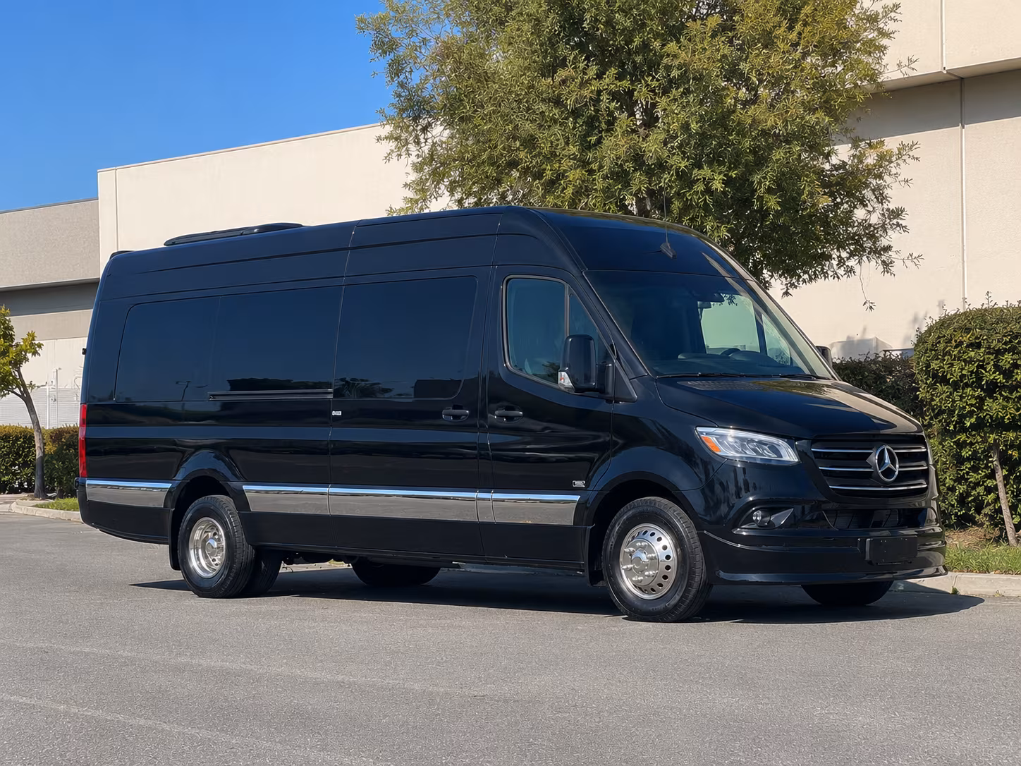 easily book transportation for your next private event 5