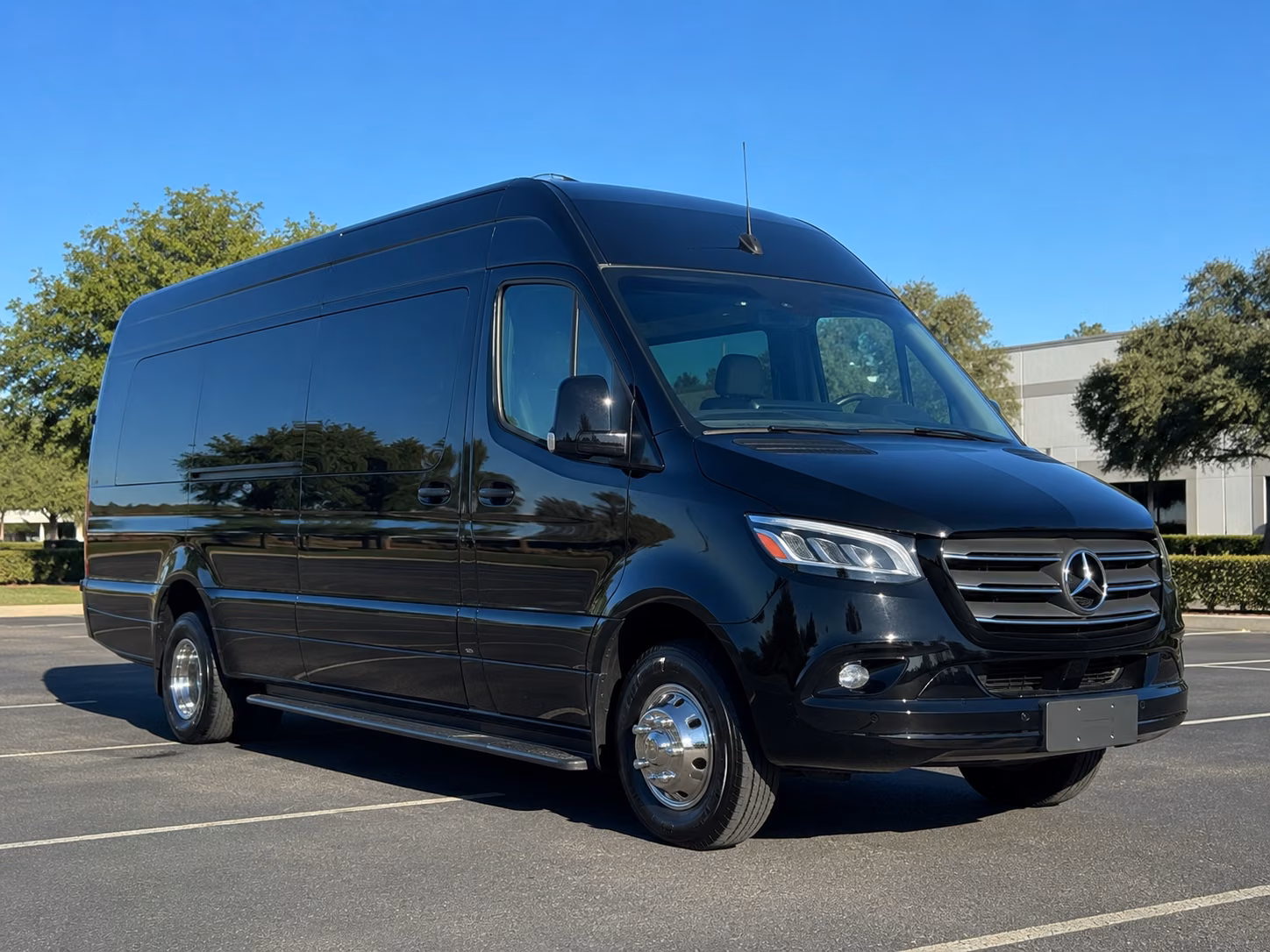 easily book transportation for your next wedding 4