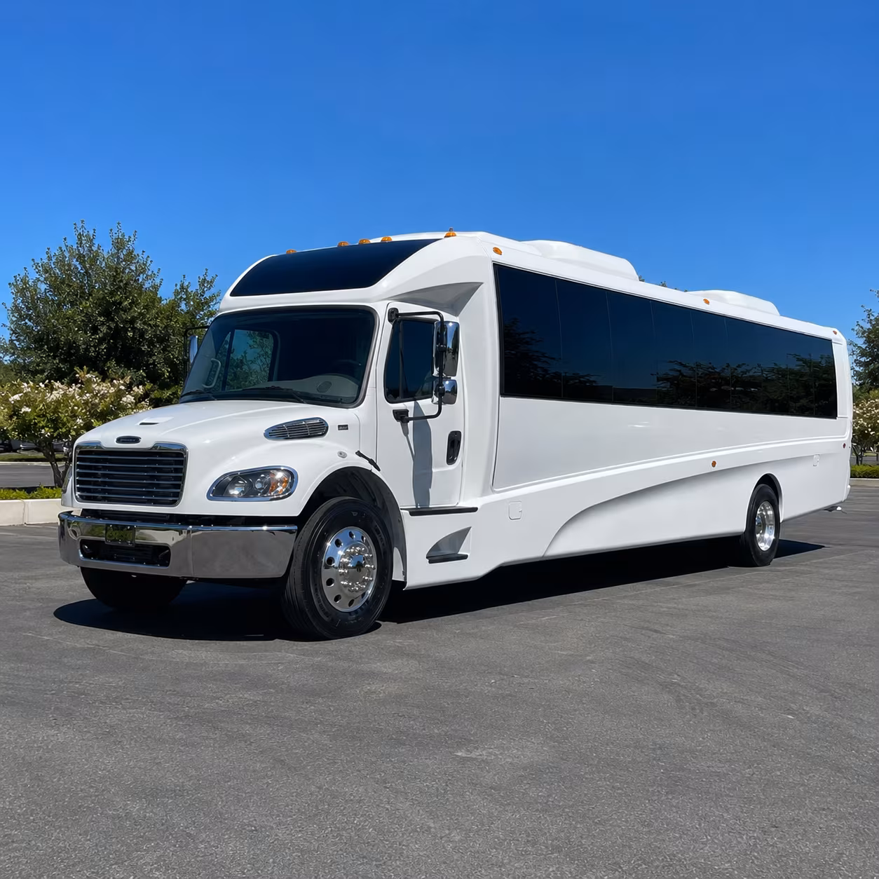 troy 25 passenger minibus