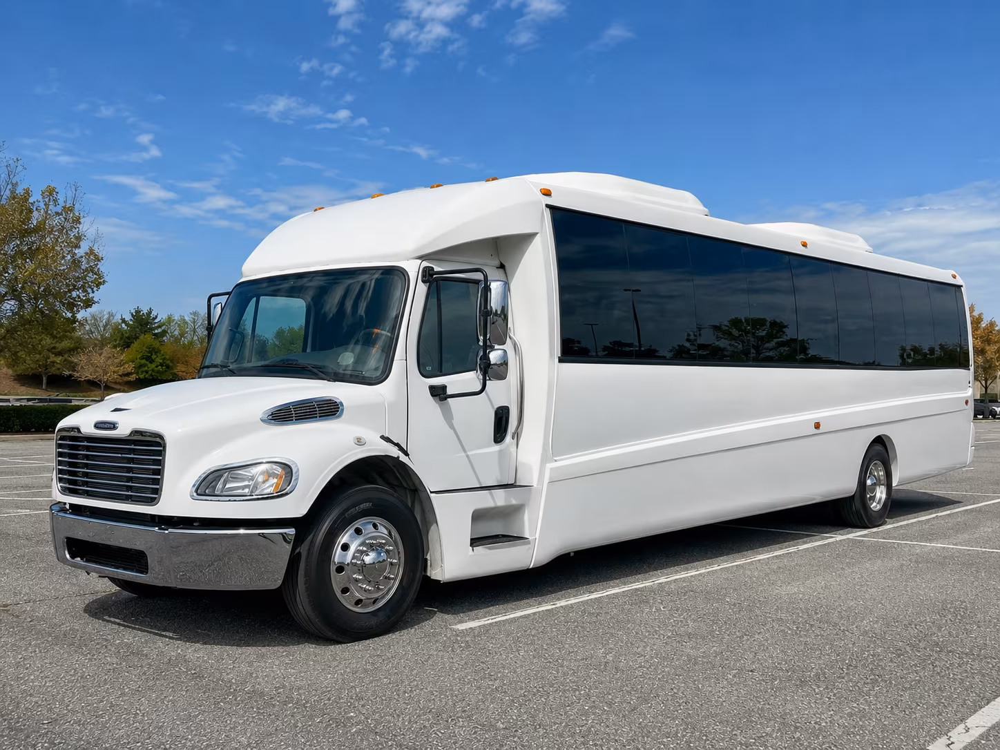 troy 30 passenger party bus