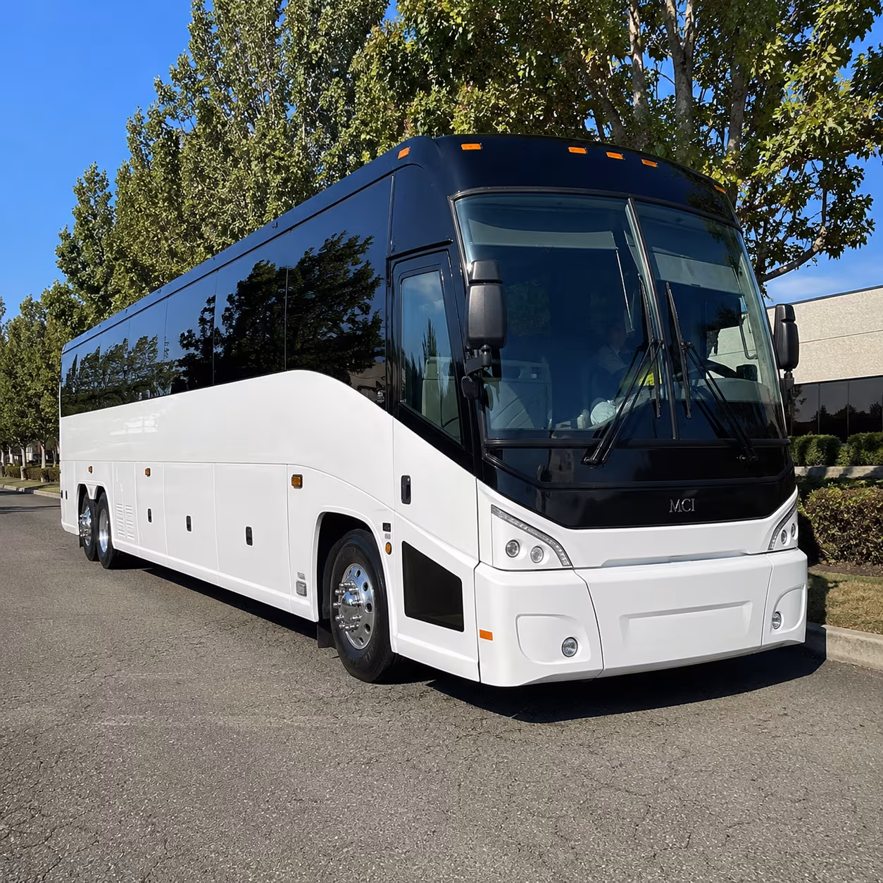 troy 50 passenger charter bus